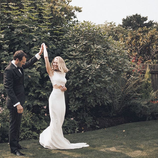 field/seattlebridemag_com_239elwb01_blackmesh_com/2018/image/24_portraits-1.jpg