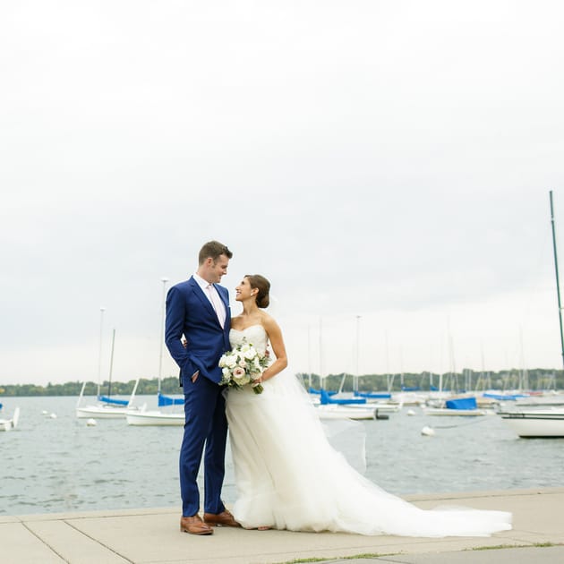 Minnesota Lakeside Wedding at The Minikahda Club