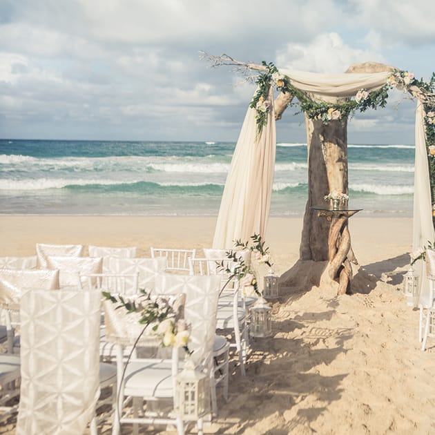 Photo by AIC Hotel Group, courtesy of Destination Weddings Travel Group