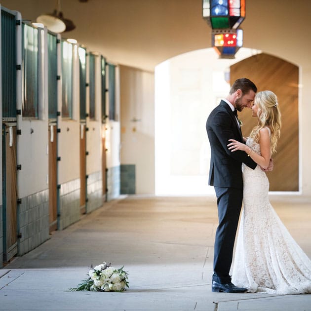 field/sandbox_californiaweddingday_com_239elwb01_blackmesh_com/2018/image/6a.jpg