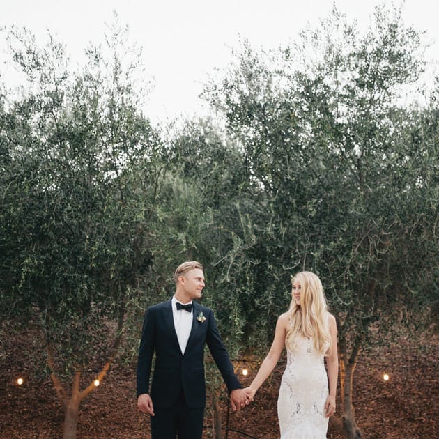 field/sandbox_californiaweddingday_com_239elwb01_blackmesh_com/2018/image/28.jpg