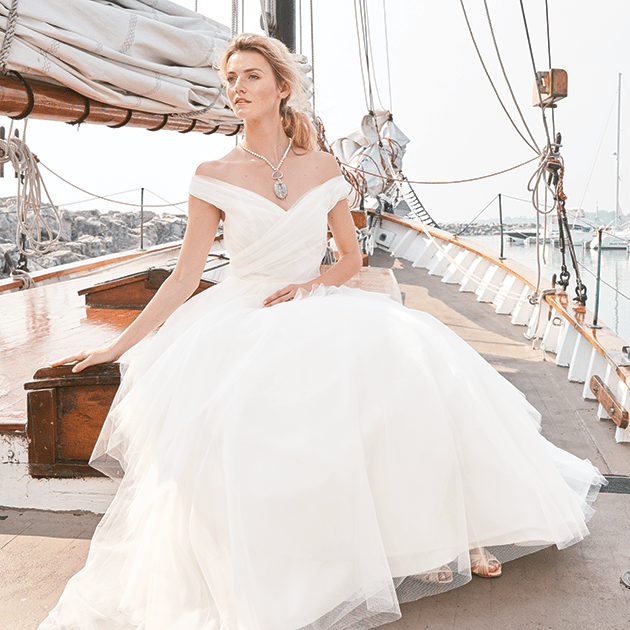 field/wibride_com_239elwb01_blackmesh_com/2019/image/WIBRIDE_SS19_LOOK2_S_003_RT cropped.png