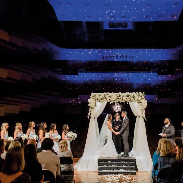 field/seattlebridemagcom239elwb01blackmeshcom/2019/image/68b.jpg
