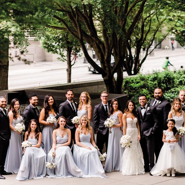 field/seattlebridemag_com_239elwb01_blackmesh_com/2019/image/68a.jpg