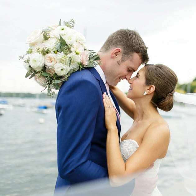 Refined Summer Nuptials at the Minikahda Club | Minnesota Bride