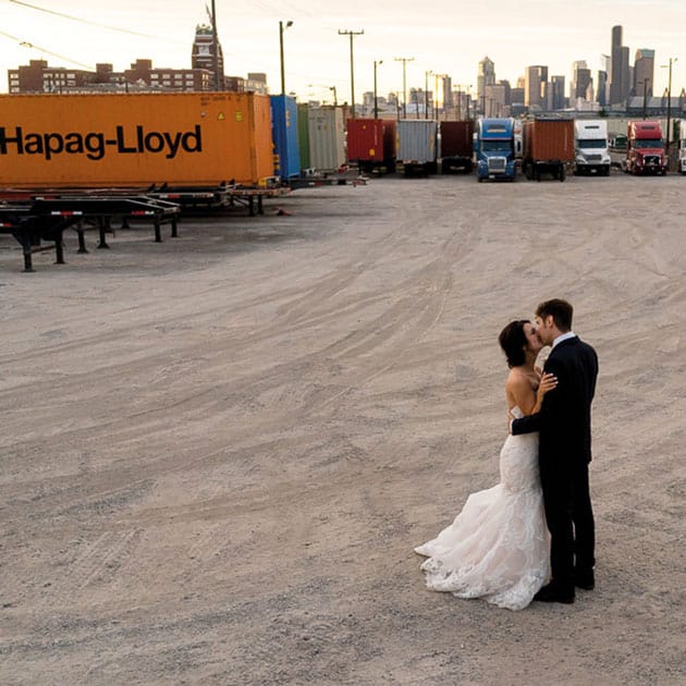 field/seattlebridemagcom239elwb01blackmeshcom/2019/image/80a.jpg