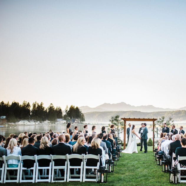field/seattlebridemag_com_239elwb01_blackmesh_com/2019/image/52a.jpg