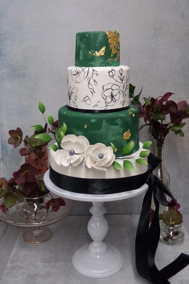 field/seattlebridemagcom239elwb01blackmeshcom/2022/image/morfsebfv2201.jpg
