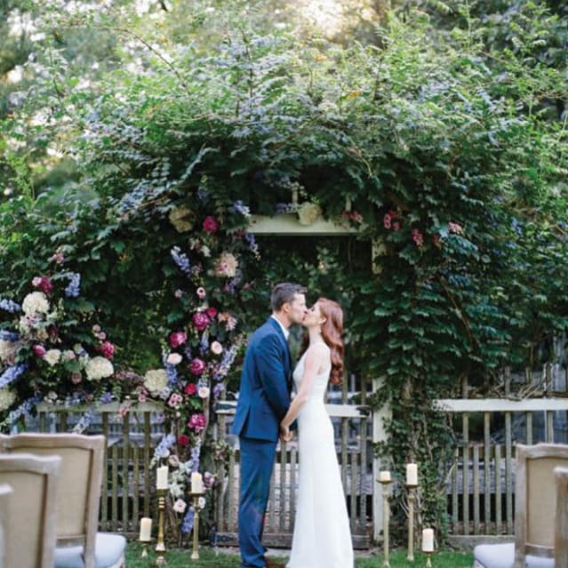 field/wibridecom239elwb01blackmeshcom/2019/image/KristinaLorrainePhotographyWIBride2018-79.jpg