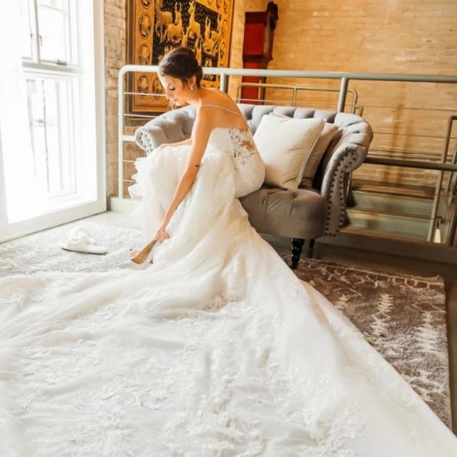 Featuring Blue Fancy Events, Milwaukee Flower Co, Eve of Milady, Bridals by Lori, Hair by Alexis Jaye, THP Wedding, The Atrium, Lusia Studio Photography