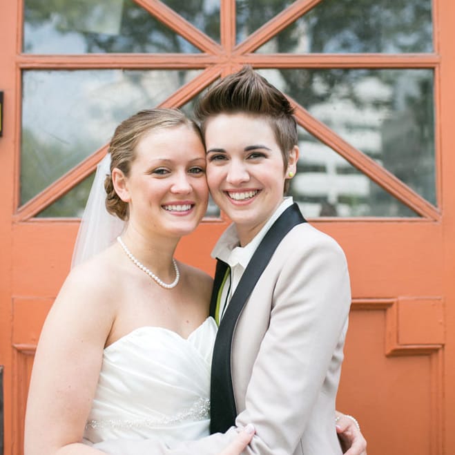 field/orbridemagcom239elwb01blackmeshcom/image/Courtney-and-Rachelle.jpg