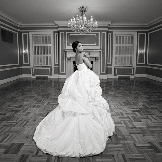 field/sandboxmnbridecom239elwb01blackmeshcom/image/New-Bridal-Gown-Designer_0.jpg