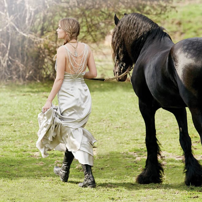 field/sandboxmnbridecom239elwb01blackmeshcom/2018/image/MN_Bride_shot_4F.jpg