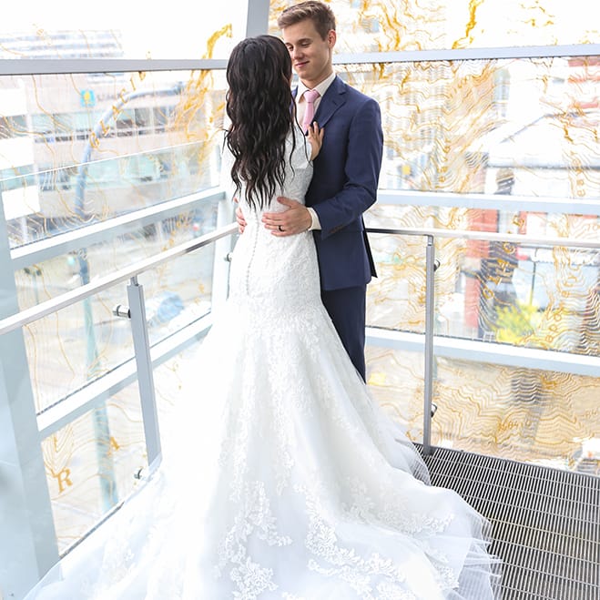 field/seattlebridemagcom239elwb01blackmeshcom/2018/image/Greater Tacoma Convention Center wedding 01 cropped.jpg