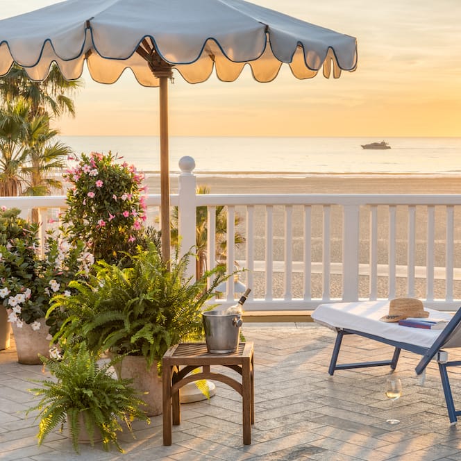 field/sandboxcaliforniaweddingdaycom239elwb01blackmeshcom/2019/image/Shutters_Lounger-0285-0001_v2.jpg