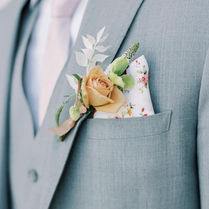 field/seattlebridemagcom239elwb01blackmeshcom/2022/image/groom_CWD_FW22_03.jpeg