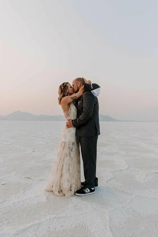 field/sandboxmnbridecom239elwb01blackmeshcom/2022/image/bespokemnbfv2201.jpg