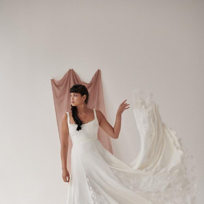 field/sandboxcaliforniaweddingdaycom239elwb01blackmeshcom/2019/image/Alexandra Grecco_Look 13_064 1.jpg
