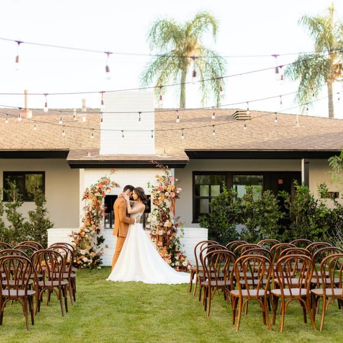 field/sandboxcaliforniaweddingdaycom239elwb01blackmeshcom/2021/image/filmore-on-central-wheat-and-honey-events-232.jpg