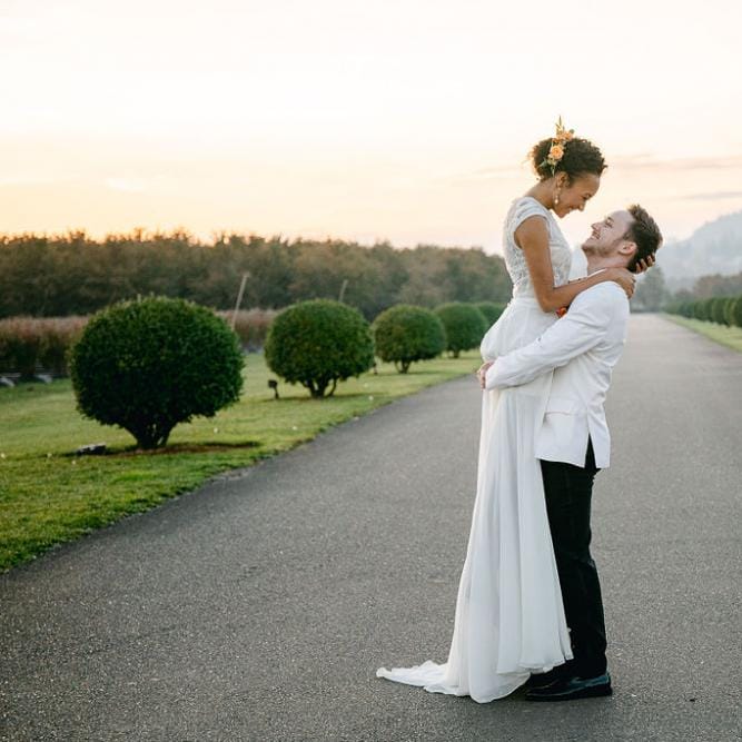 Photo by @chantalsokhornphoto, courtesy of @daniellenicholepdx
