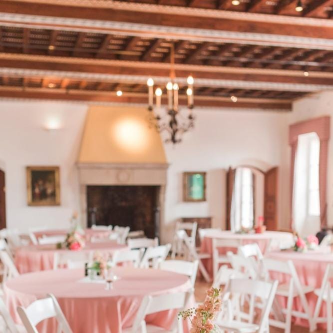 Blush Tulle Wedding at Villa Terrace Decorative Arts Museum | Wisconsin Bride