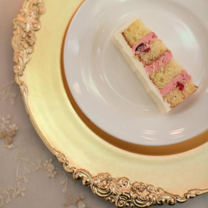 Blush and Gold Wedding at the Milwaukee Art Museum | Wisconsin Bride