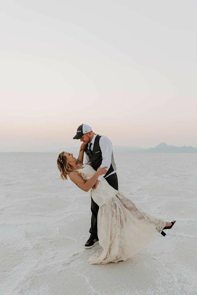 field/sandboxmnbridecom239elwb01blackmeshcom/2022/image/bespokemnbfv2202.jpg