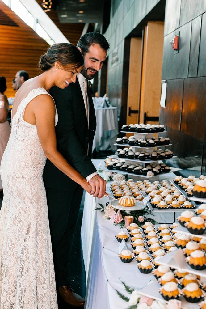 2026-01/nothingbundtcakesmnb2115 (2).jpg