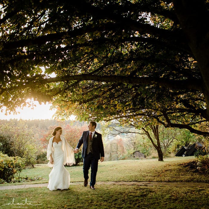 field/seattlebridemag_com_239elwb01_blackmesh_com/2019/image/jeseri_alante_0J9A2728.jpg