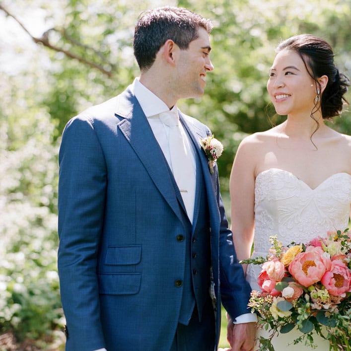 field/wibridecom239elwb01blackmeshcom/2019/image/kateweinsteinphotoconnierickwedding-112.jpg