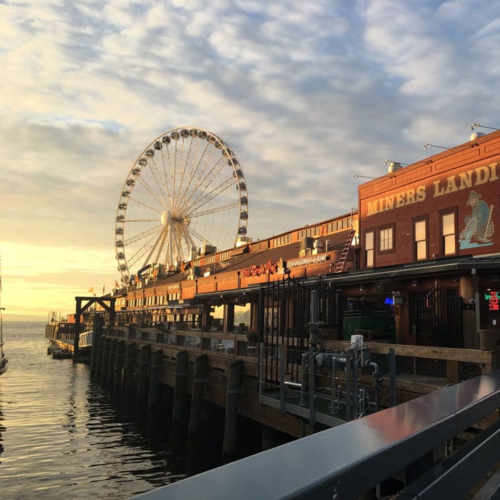 field/seattlebridemagcom239elwb01blackmeshcom/2020/image/CrabPot_MinersLanding.JPG
