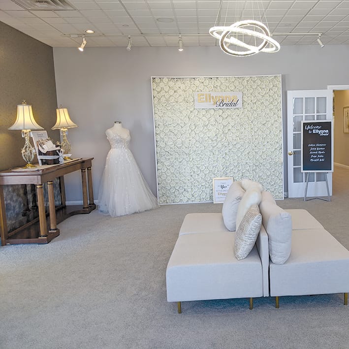 field/neweddingday_com/2022/image/aislefie_nwd_fw2202.jpg