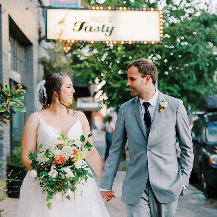 field/orbridemag_com_239elwb01_blackmesh_com/2023/image/realwedding2_ORB_SS2308hdr.jpg