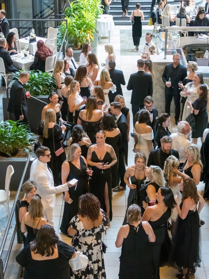2023-08/2023_0342_MN-Bride-Awards_YuppyPhoto.jpg