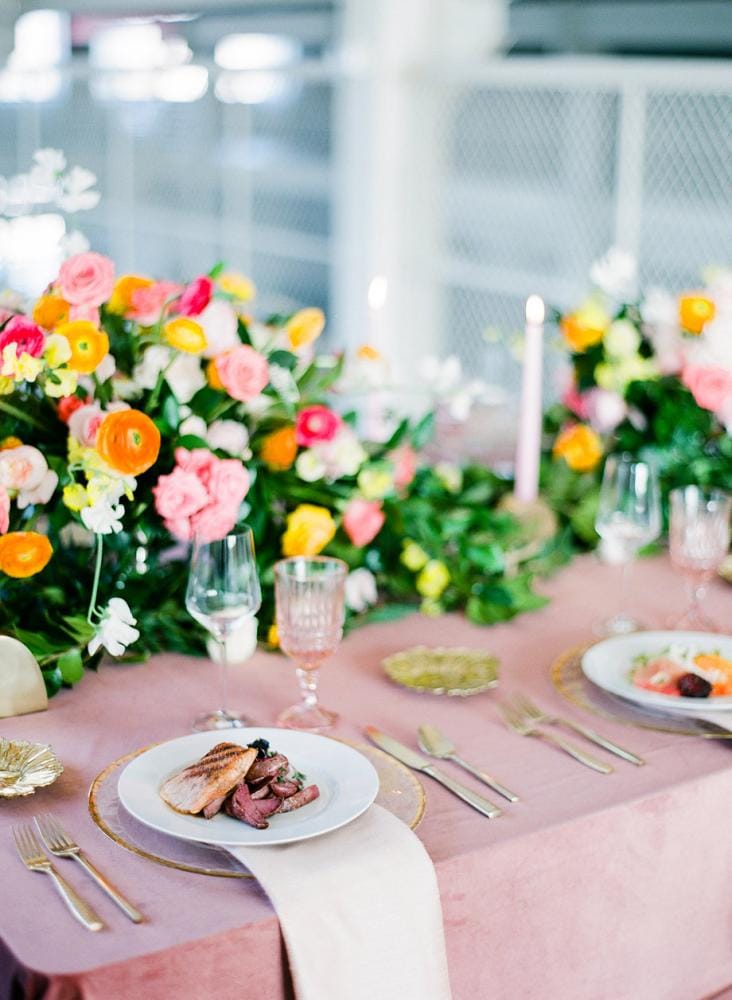 field/sandboxmnbridecom239elwb01blackmeshcom/2022/image/chowgirlsmnb2202.jpg
