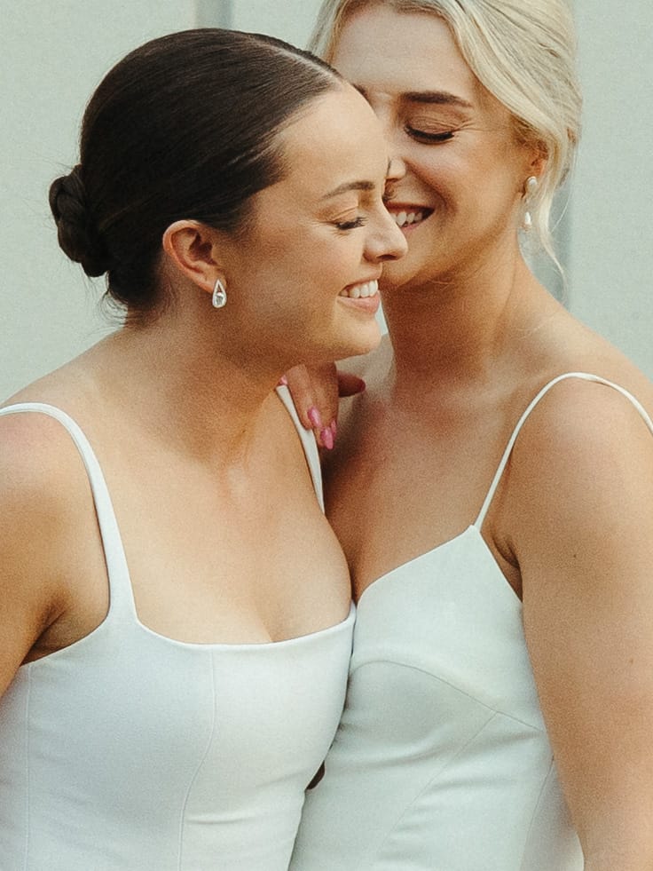 2025-02/color rendition sara and hannah.jpg