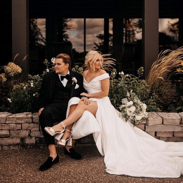 2025-01/cam & Mack 10.23 wedding.jpg