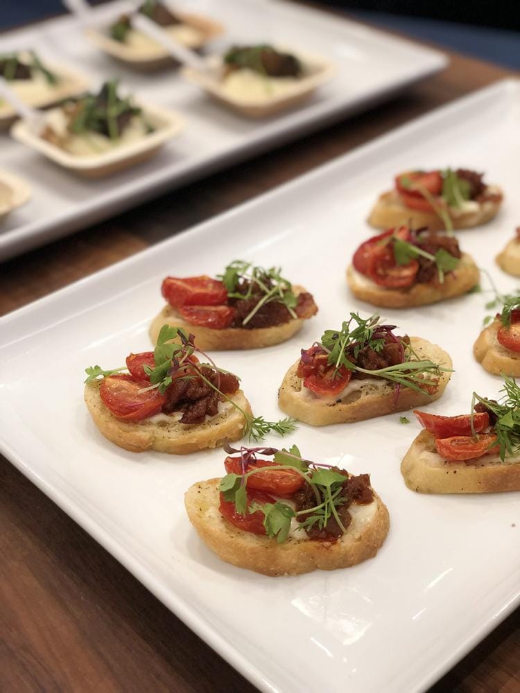 field/sandboxmnbridecom239elwb01blackmeshcom/2022/image/foodgallerycateringmnb2202.jpg