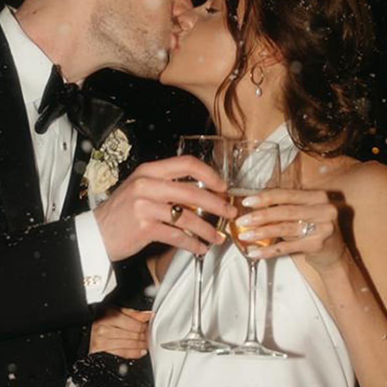 hutton-house-mn-wedding-photographer-1121_websize_0.jpg