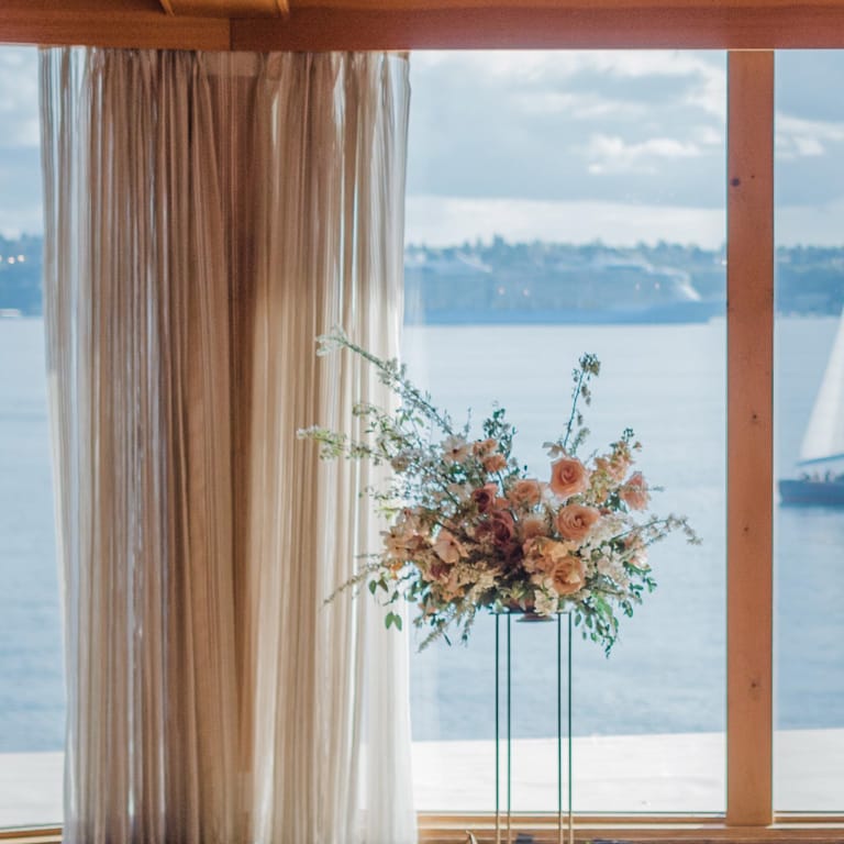 Edgewater Ceremony - Kristen Honeycutt Photo-2.jpg