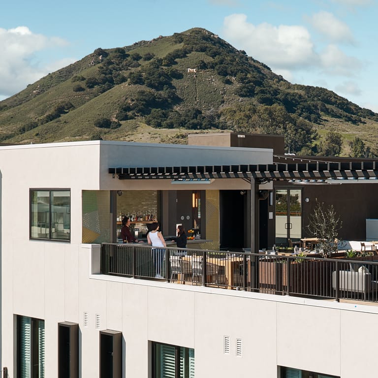 HIPSF_HotelSLO_Exterior_19_200211 (2)-2.jpg