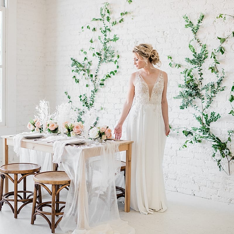 field/seattlebridemag_com_239elwb01_blackmesh_com/2019/image/2019-11-23_0013.jpg