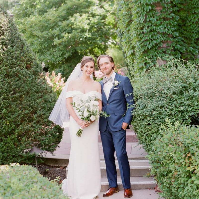 field/sandboxmnbridecom239elwb01blackmeshcom/2020/image/LauraPatrick.jpg