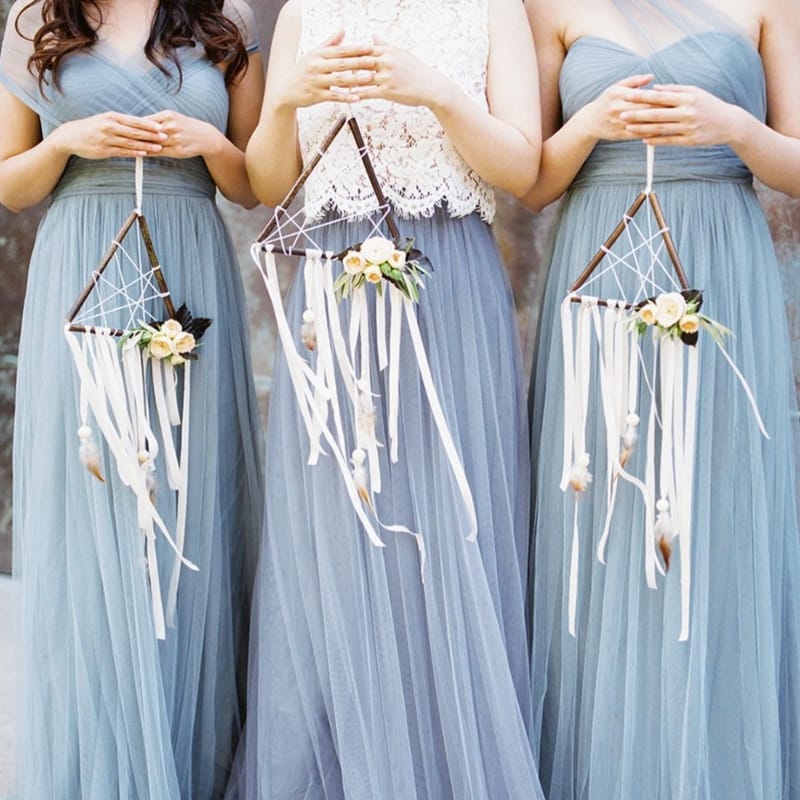 field/orbridemag_com_239elwb01_blackmesh_com/2018/image/bridesmaid bouquets 2.jpg