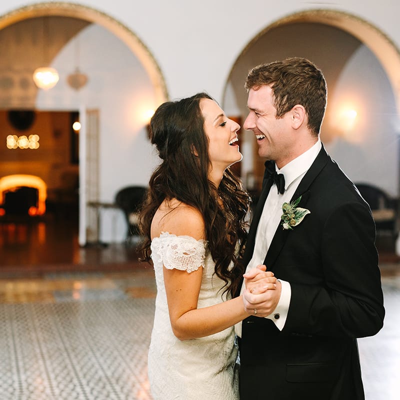 field/sandbox_californiaweddingday_com_239elwb01_blackmesh_com/2019/image/KEwedding_0711.jpg