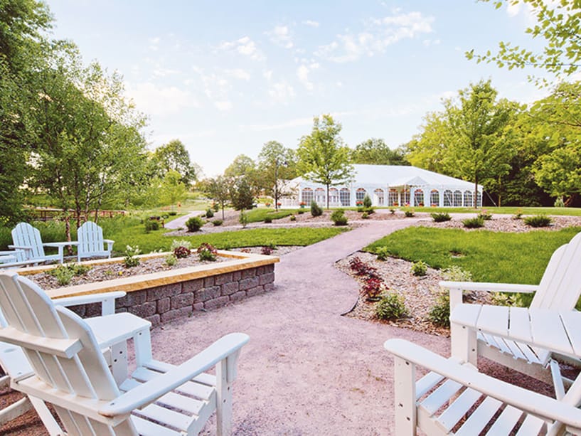 field/sandboxmnbridecom239elwb01blackmeshcom/2021/image/chankaska01.jpg