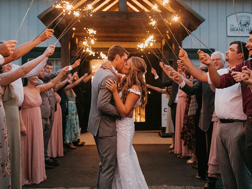 field/sandboxmnbridecom239elwb01blackmeshcom/2022/image/boldnorthv2mnb2204.jpg