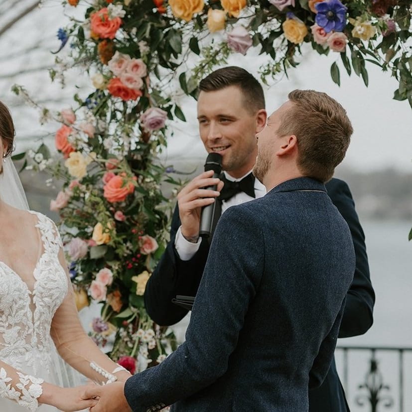 Mitch & Jenna Weddings, is it legal to have a friend officiate your wedding