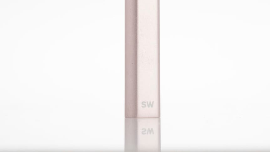2025-01/Solawave2_0.jpg