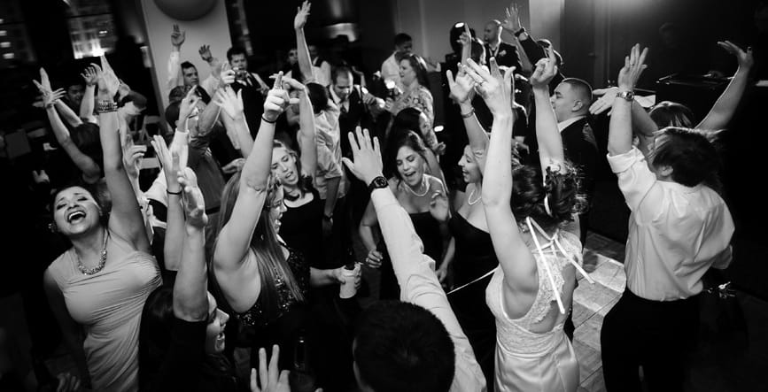 2025-04/8-Dallas-Wedding-DJ-LeForce-Entertainment-Banner.jpg